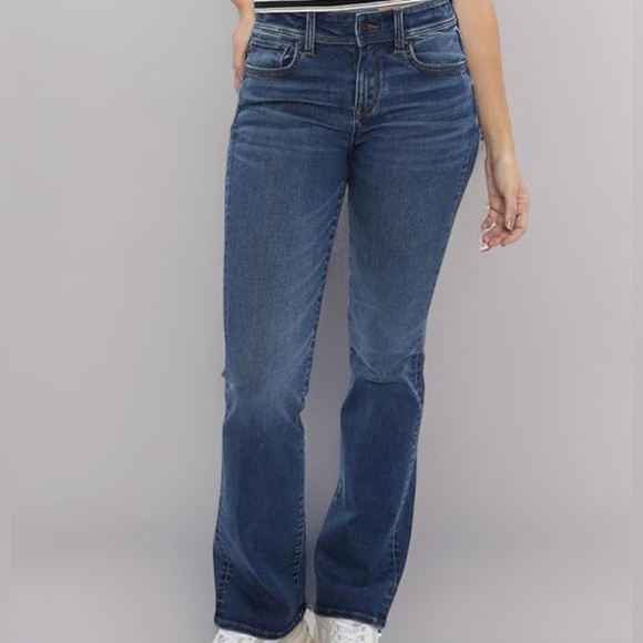 American Eagle Y2K Blue Women’s Low-Rise Kick Boot Jeans Size 10 Short/Court - Picture 1 of 14